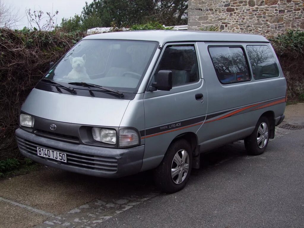 Toyota Lite Ace. Toyota Lite Ace III. Toyota Lite Ace 1992. Toyota LITEACE 2. Таун айс 1992