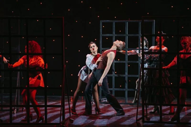 музыкальный театр шаляпина. театр шаляпина. спектакль бывшие. легкие мюзиклы. мюзикл казанова нижний новгород.