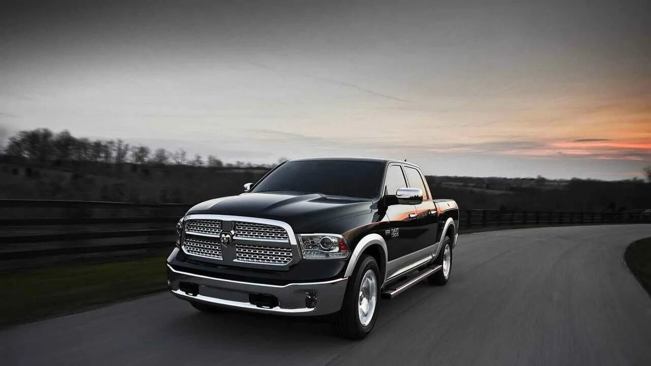 Dodge ram 1500 crew cab. Dodge ram 4 поколения. Dodge ram 4 поколения. Dodge ram 1500 2013. Dodge ram 1500 2009.