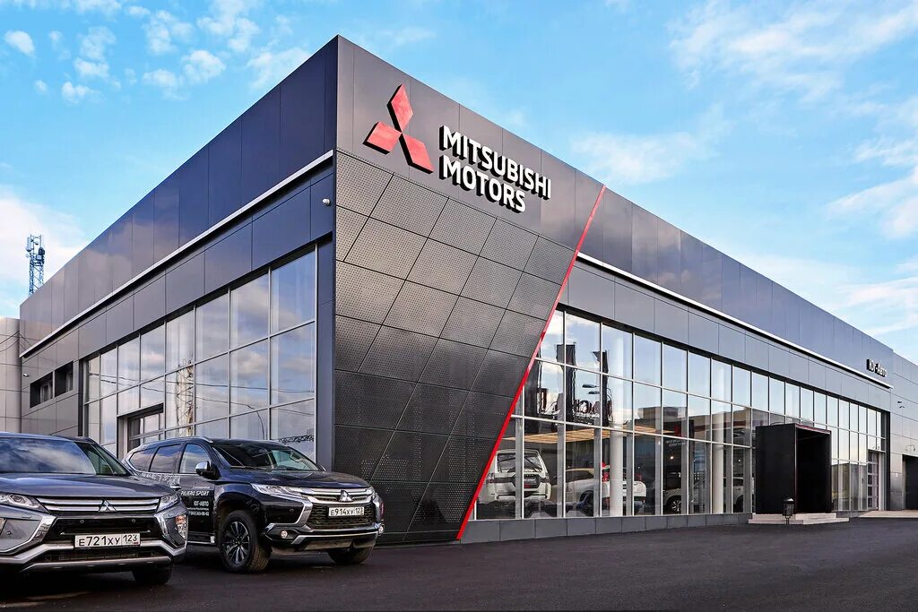 Мицубиси новые дилеры. Дзержинского 102 Юг-авто Митсубиси. Юг-авто Mitsubishi, Краснодар. Митсубиши дилерский центр. Автосалон Мицубиси Моторс.