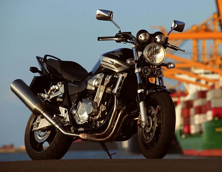 Кофр на ямаха фжр 1300. Honda cb 1300. Honda cb 1300. Honda cb1300 2023. Ямаха fjr 1300.