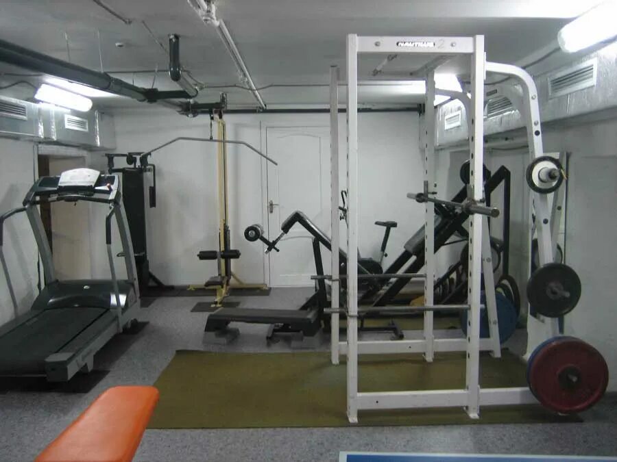 многофункциональный спортивный тренажерный зал. титан тольятти спортзал. стадион труд подольск тренажерный зал. труд москва варшавское шоссе спортзал. планета фитнес на варшавке труд.