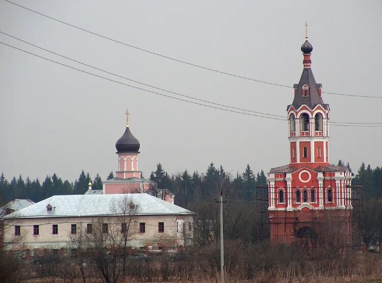 Троице одигитриевская пустынь троице одигитриевский ставропигиальный. Троице-Одигитриевская Зосимова пустынь. Монастырь Зосимова пустынь. Бекасово монастырь Зосимова пустынь. Новофедоровское поселение Зосимова пустынь.