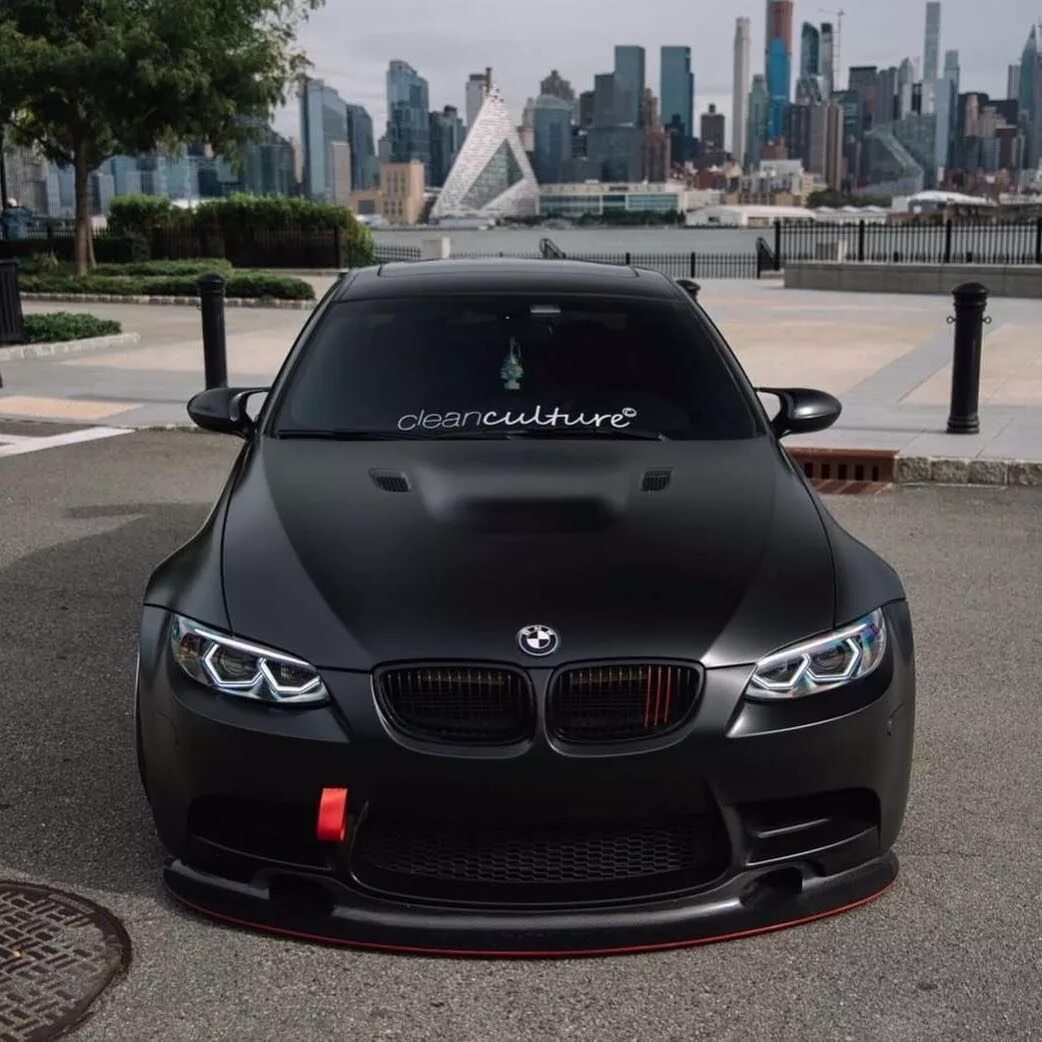 Бмв м5 матовая. BMW m3 e92 Black. BMW e92 черная. BMW m3 e92 черная.