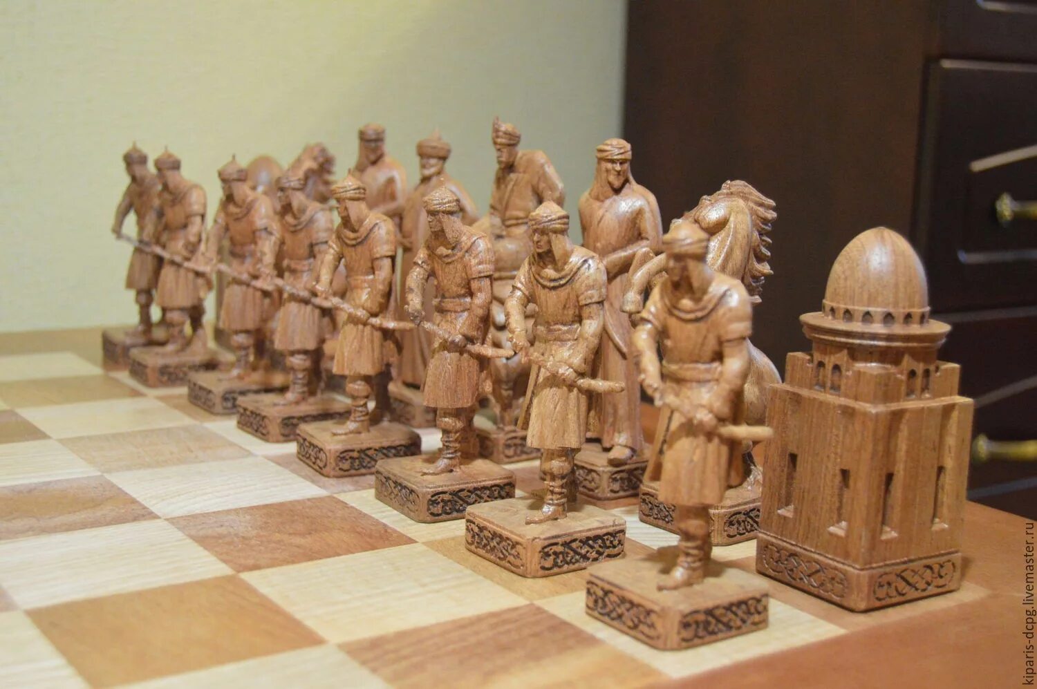He this chessboard in an antiques shop