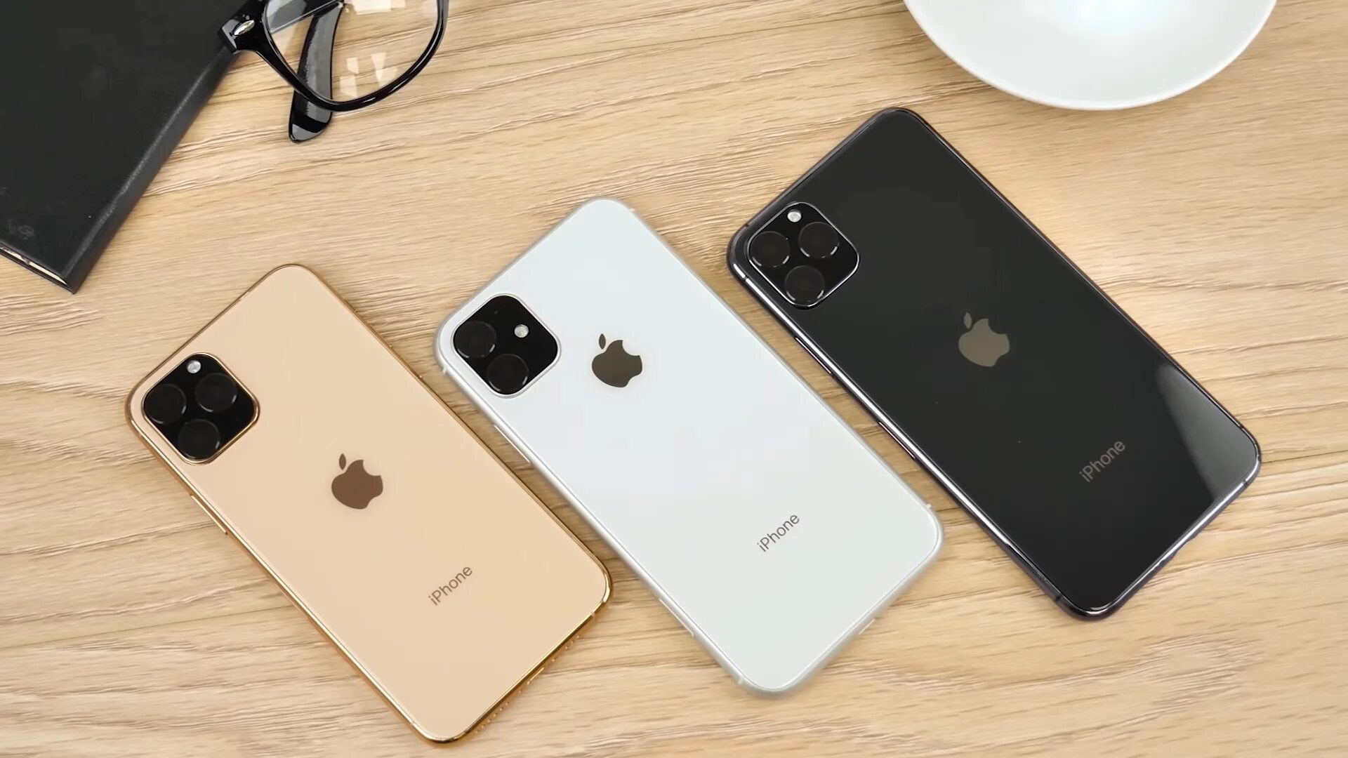 Iphone 11 models. Iphone 11 дата. айфон 11 дата выхода. айфон 11 модели. айфон 11 прототип.