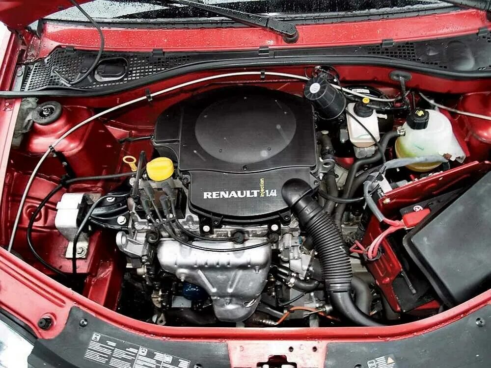Сколько ходят рено логан. Мотор Рено Логан 1.6 8. Renault Logan двигатель k7m. Двигатель Рено Логан 1.4. Рено Логан 2006 1,6 двигатель.