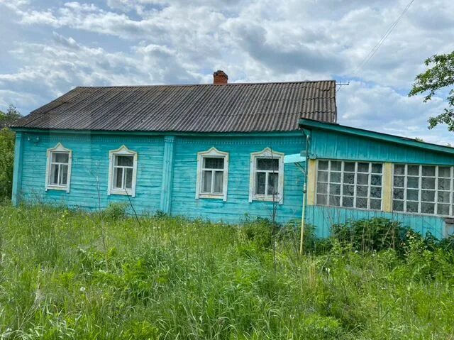 Купить дом в дмитровске орловской. Дом п.красное Знамя Дмитровск Орловский. П.красное Знамя Дмитровского района Орловской области. Красный поселок Дмитровский район. Д Вертякино Орловской области.