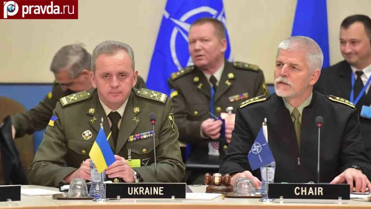 Генштаб нато. Генералы НАТО В Генштабе Украины. Генералы НАТО фото. Генералы НАТО В шоке.