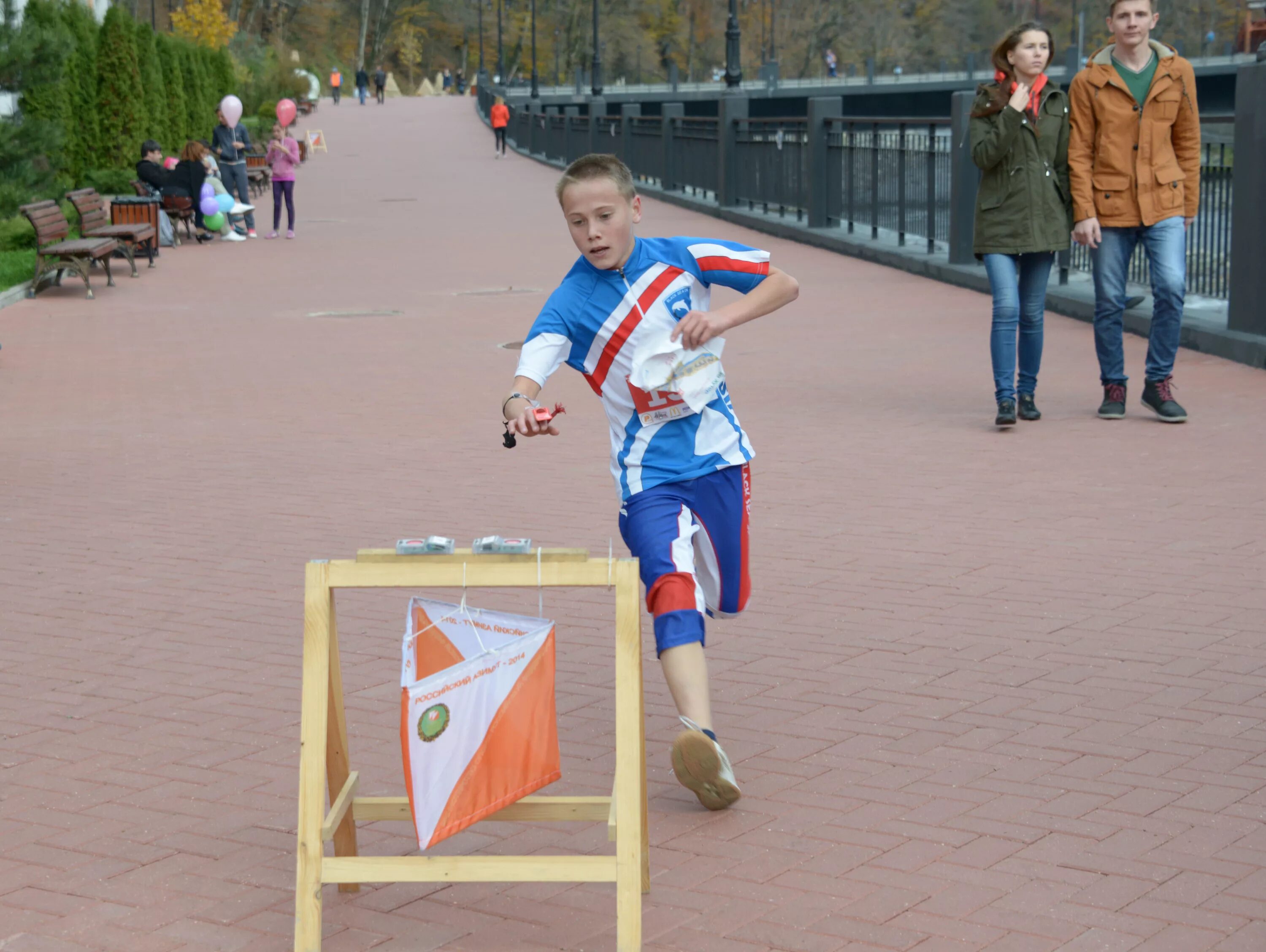 спортивное ориентирование - «в поисках клада». ориентирование городской спринт. спорт ориентирование. спортивное ориентирование азимут. городское ориентирование.