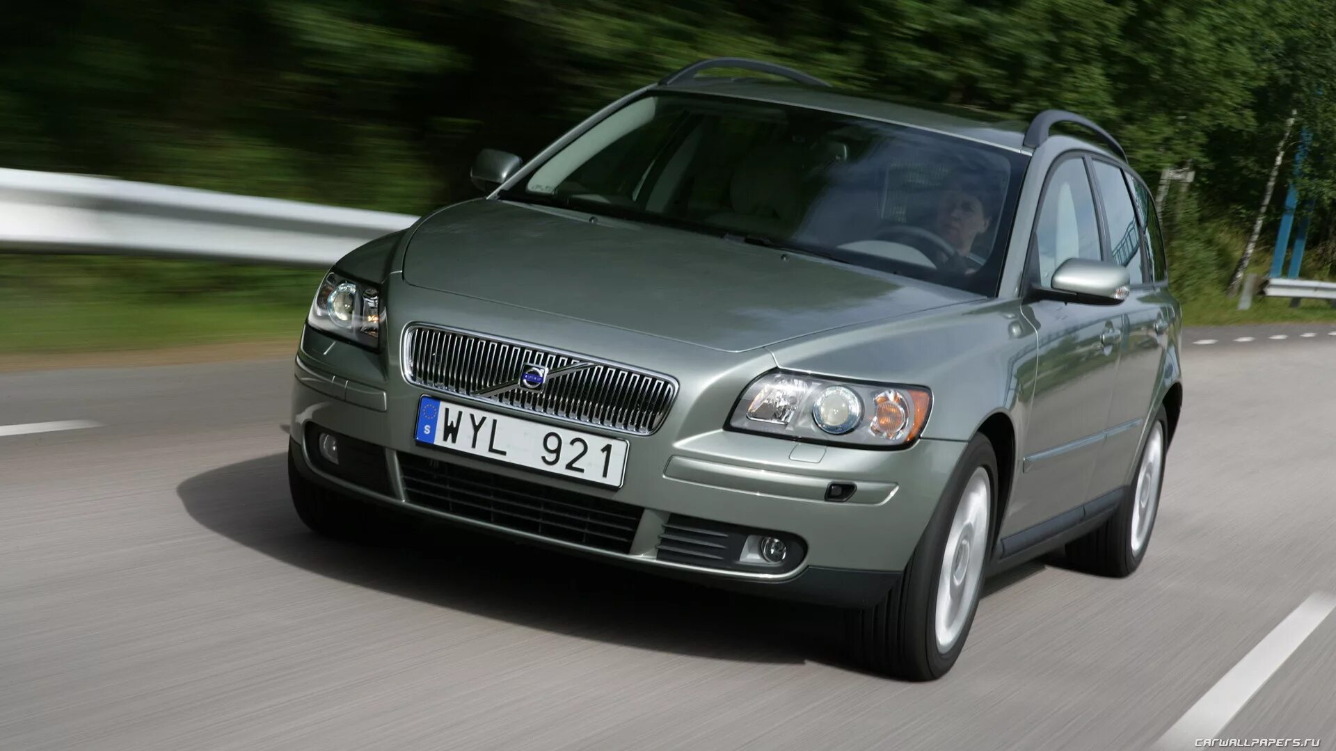 Вольво какой страны машина. Вольво v50 2006. Вольво v50 2003. Volvo v50 2004-2007. Вольво легковая 2007.