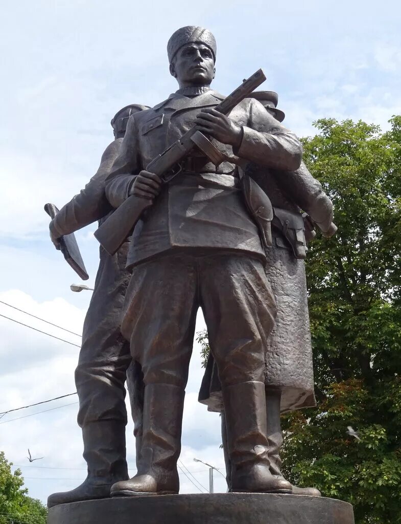 гомель улица братьев лизюковых 5. памятник братьям люзиковым гомель. братья лизюковых памятник гомель. памятник братьям лизюковым 2019 год. гомель братьев.