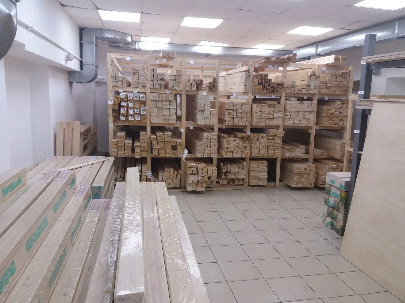 Смольный буян 23 архангельск. Строительные магазины архангельск. Строительный магазин архангельская. Архангельская 9 череповец. Экономстрой.