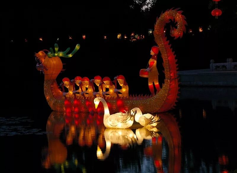 праздник фонарей в китае танец дракона. праздник китайских фонарей в москве 2024. фестиваль волшебных китайских фонариков в парке «сокольники». шоу китайских фонарей. фестиваль фонарей в китае.