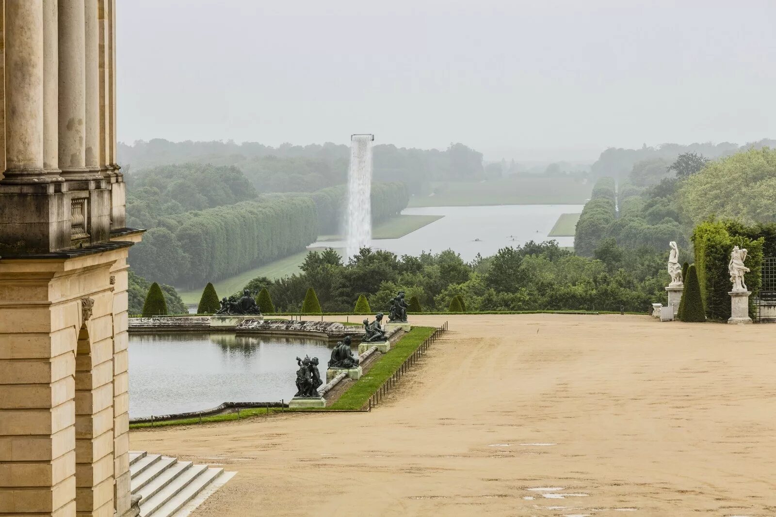 Дворец водопадов. Olafur Eliasson водопад. Водный Каскад в Версале. Версаль водопад. Версаль фонтаны.
