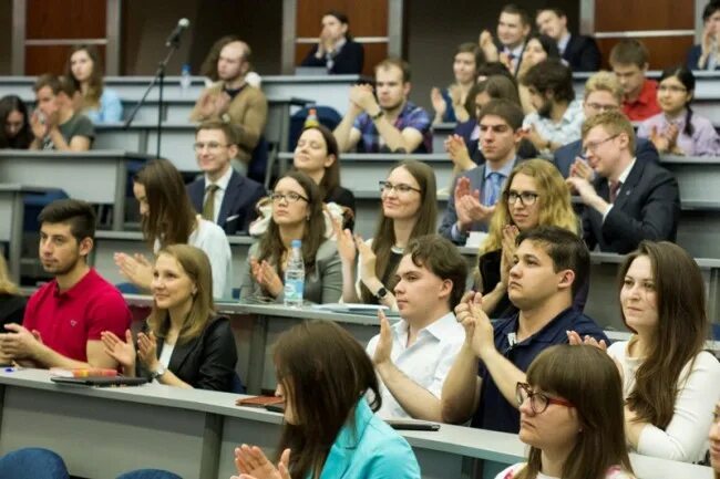 Мгимо стажировки. Пашкова мгимо преподаватель. Декан фуп мгимо. Декан мэо мгимо. Колледж мгимо преподаватели.