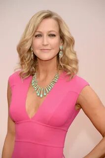 Lara Spencer Lara Spencer Finalizes Her Divorce From Husband David Знаменит...