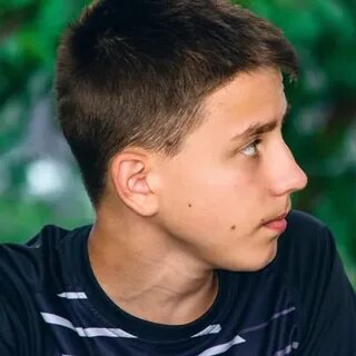 Ваня белый