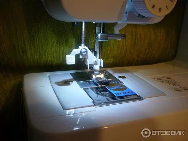 Швейная машинка нитевдеватель. Brother LX-700. Швейная машина brother lx700. Sewing Machine brother LX 700 LX 500 quality. Нитковдеватель для швейной машинки brother.