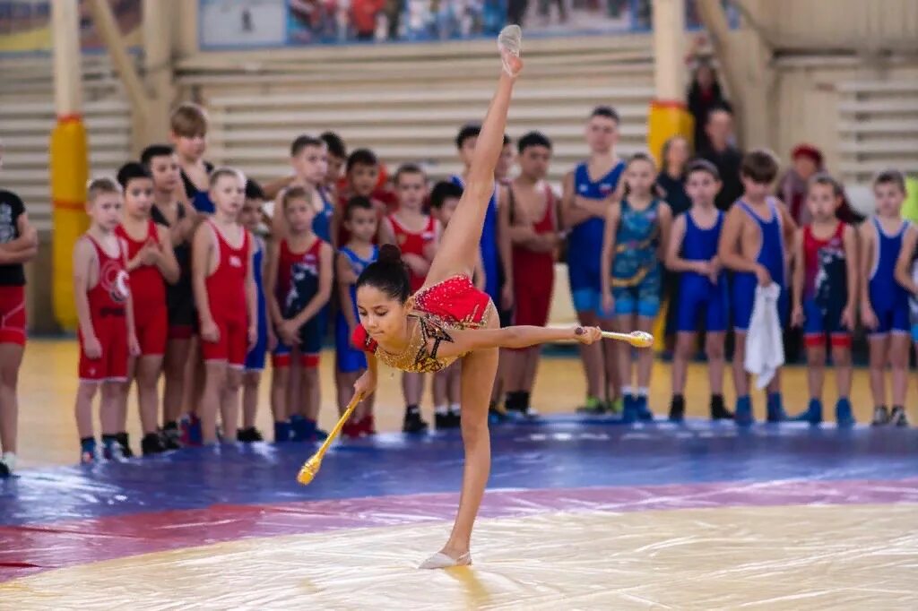 Яхрома соревнования. Спортивный комплекс Яхрома. Школа 3 Яхрома спортивная. ФОК Горшково Дмитровский район. Соревнования по греко-римской борьбе Кемерово детские.