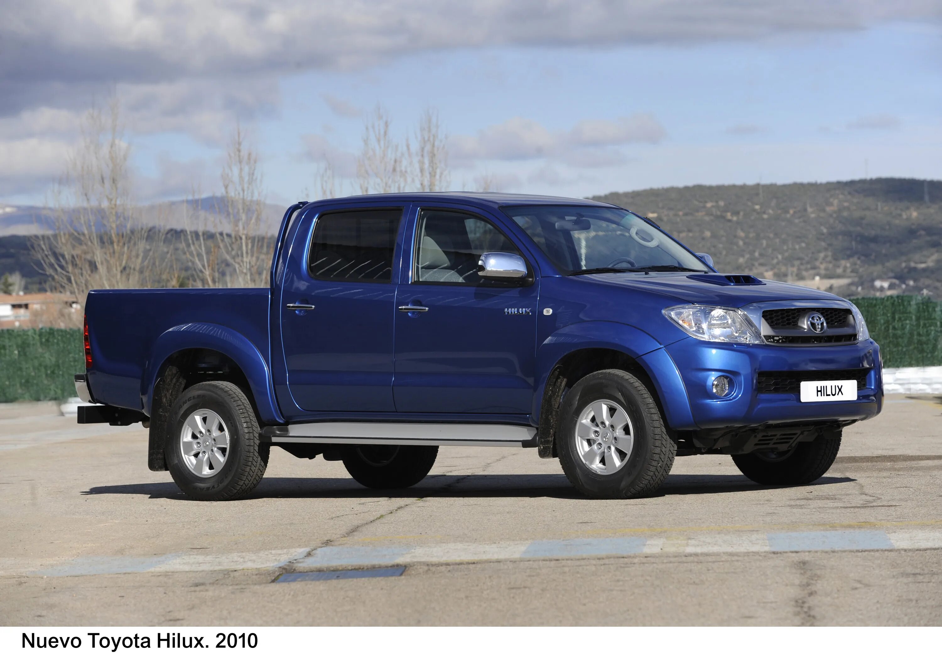 Toyota Hilux 2010. Toyota Hilux 2. Тойота Хайлюкс 2010г. Toyota Hilux 2011. Пикап 2010