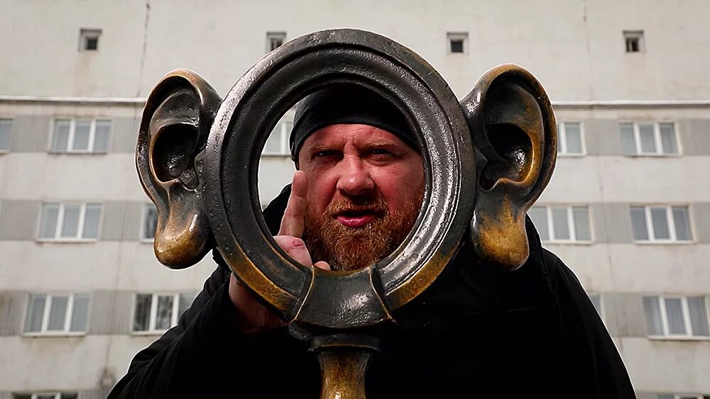 На ножах синяя борода. Бар синяя борода. Кафе синяя борода пермь. Борода кафе. Синяя борода томск.