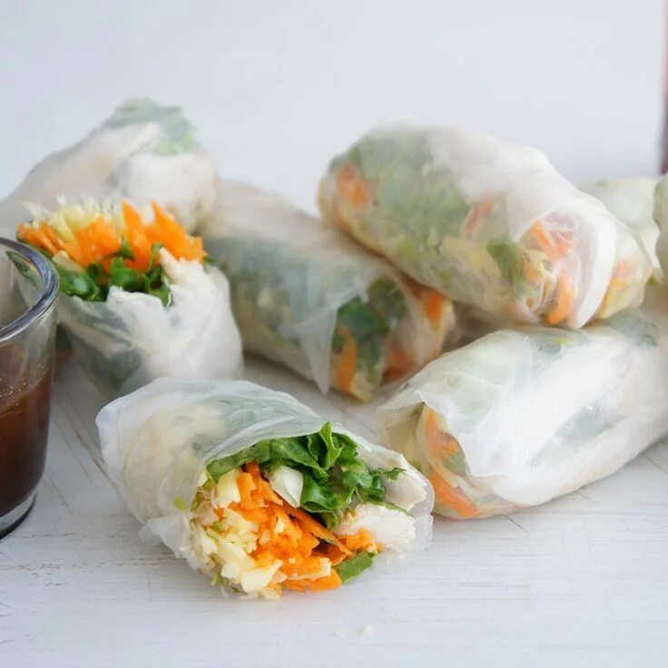 Рисовая бумага. Рисовая бумага корейская. Рисовая бумага на пару. Rice paper Rolls. Рисовая бумага калорийность