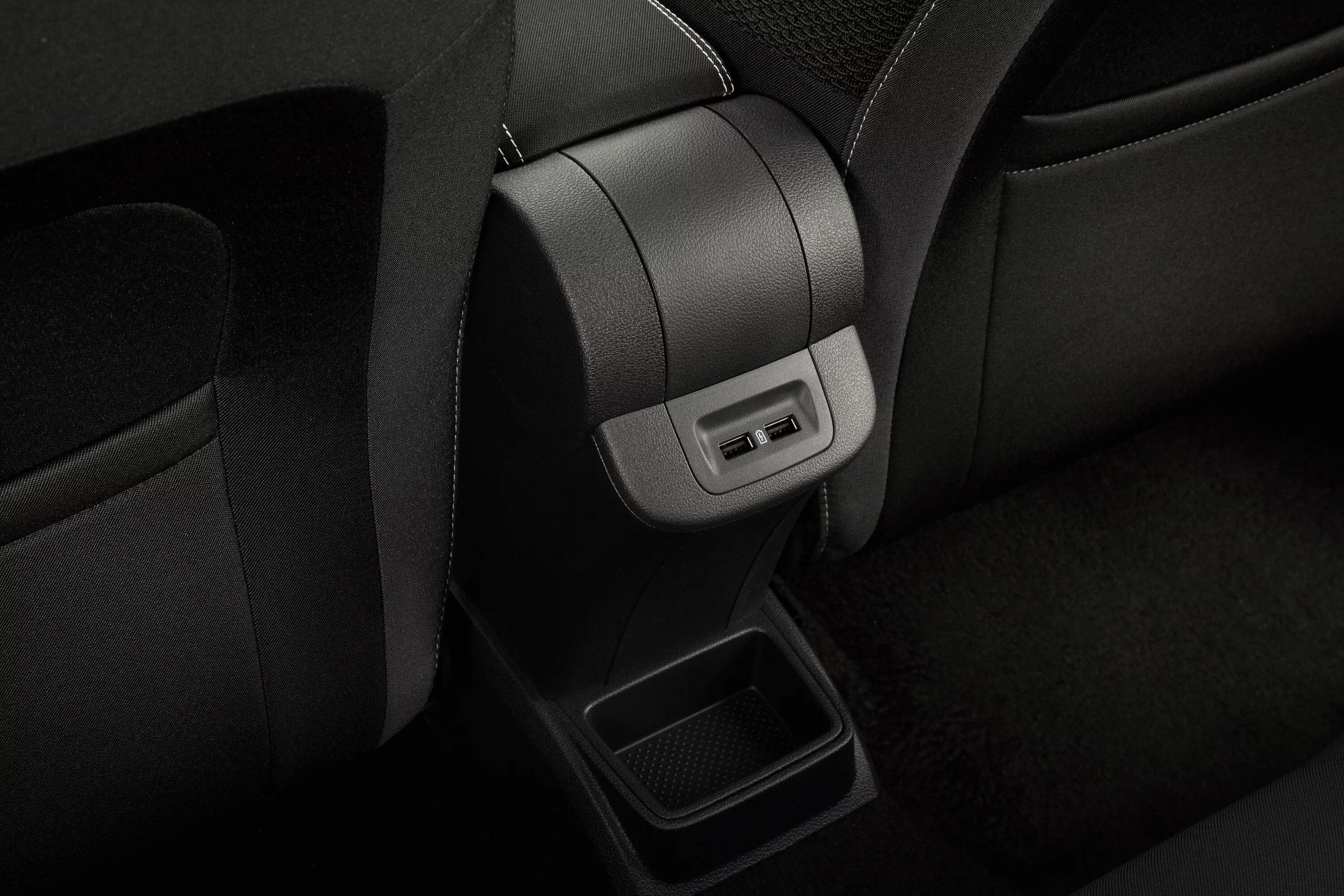 Шкода кодиак 2021 разъем usb. Usb skoda. Usb biurlink rcd510 rns315. Skoda scala l 5d 2019 deflector. Skoda rapid 2015 usb разъем.