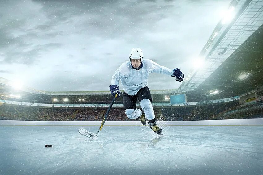 Коньки на льду. Хоккейная шайба на льду. Ice hockey (игра, 1988). Хоккеист с клюшкой. Хоккей.