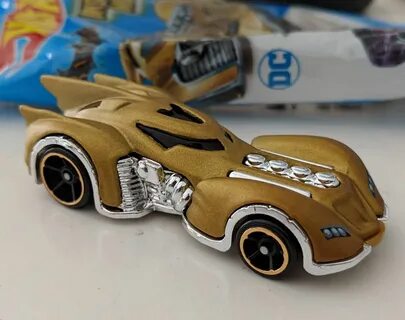 Hot wheels batmobile