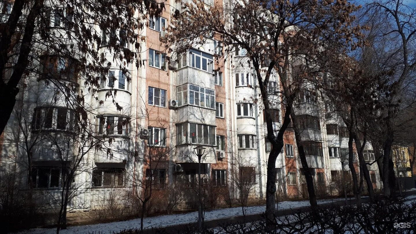 Г. Казахстан улицы. Улица карасай батыра. Карасай батыра бывшая какая улица. Карасай батыра бывшая какая улица.