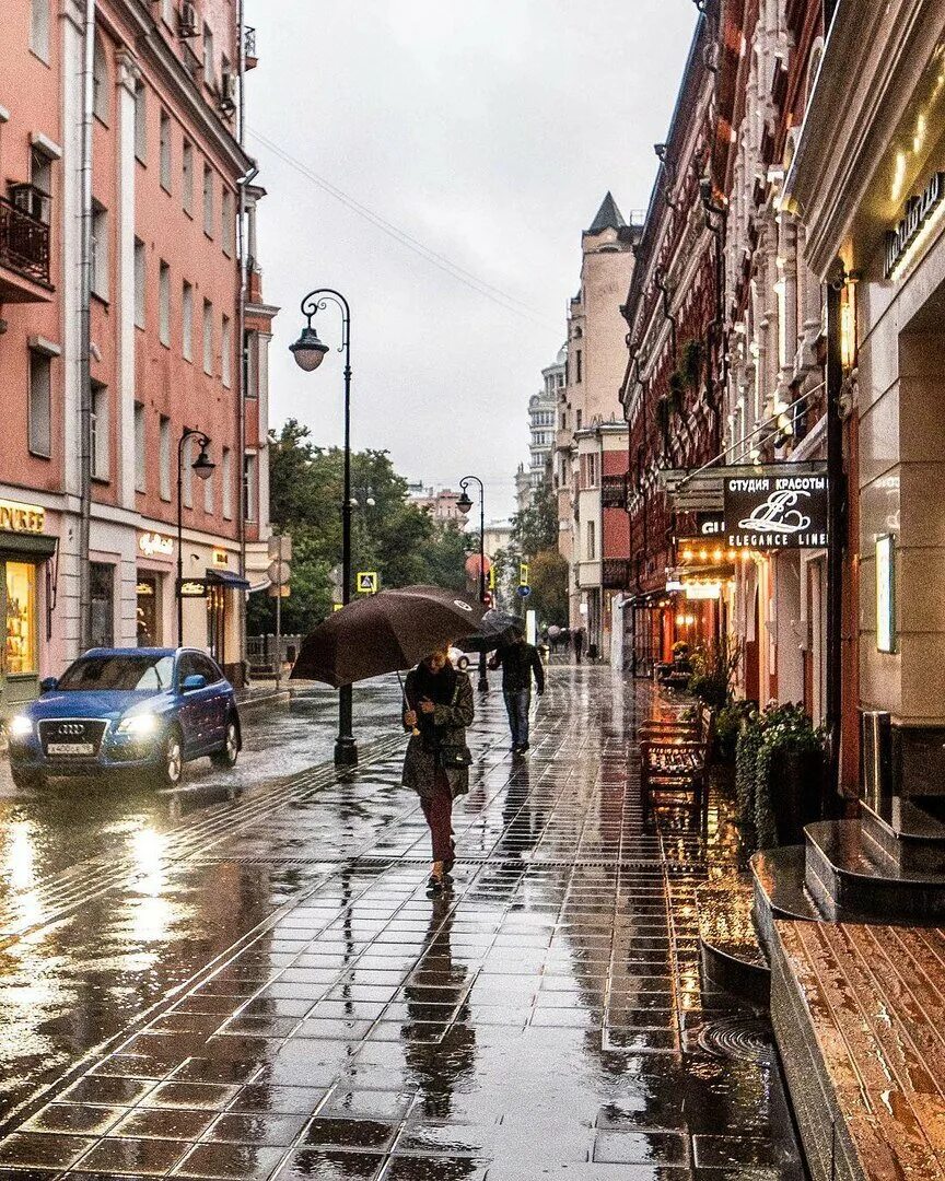 Rain area. Малая Бронная. Малая Бронная улица Москва. Малая Бронная фото улицы. Малая Бронная Питер.