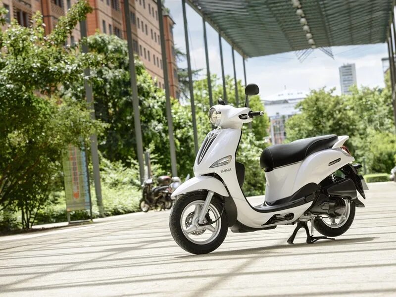 Yamaha Delight 125 cc. Yamaha Scooter 2014. Yamaha d'elight. Скутер Ямаха. Стиль скутера