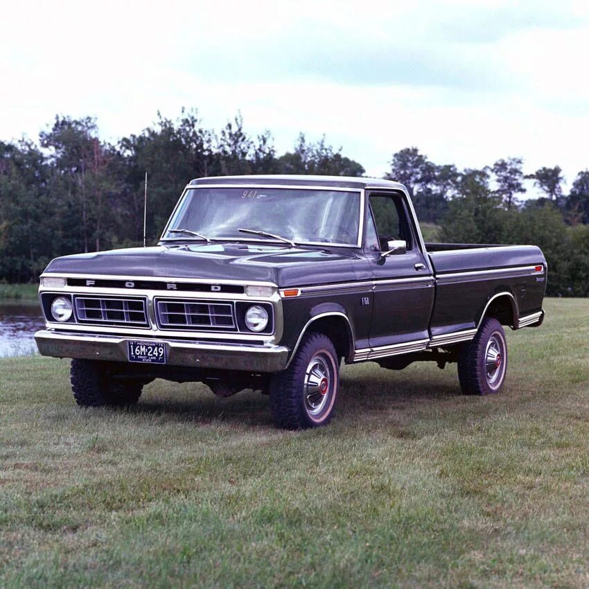 Pick up over. Ford f150 1974. Ford f150 old. Ford Ranger f150. Форд рейнджер 150 пикап.