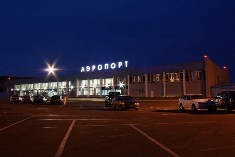 Ижевский аэропорт. Ижевск аэропорт сегодня. Ижевск аэропорт сегодня. Аэропорт ижевск новый терминал. Аэропорт ижевск здание.