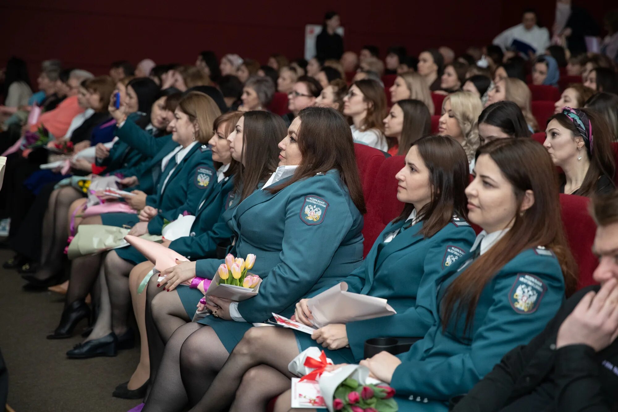 Кчр новости последние. Новости кчр на сегодня. Глава центр избирательной комиссии. Бюджетные фотография. Новости кчр на сегодня.