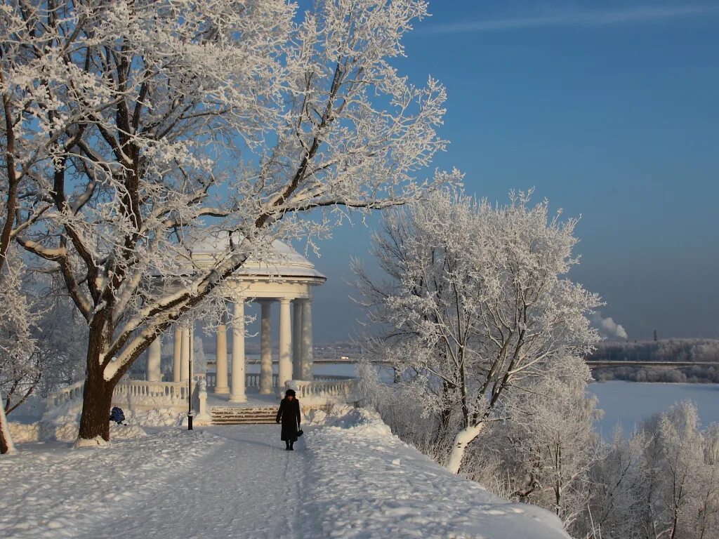 киров вятка зимой. александровский сад киров зимой. г киров зимой. г киров зимой. киров ротонда зимой.