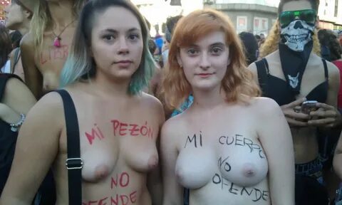 Argentinian Topless Protest (2) .