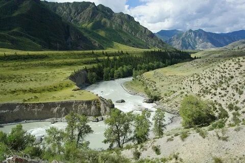 Алтайские горы в китае
