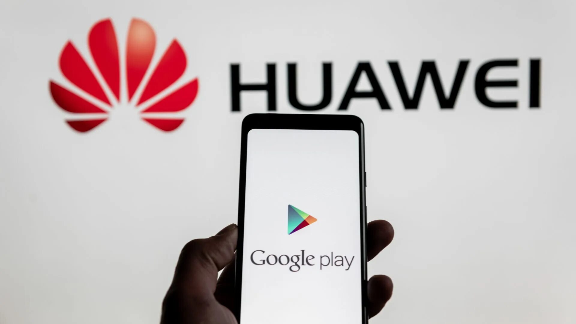 Приложение для huawei google play. Гугл на хуавей. huawei google play. хуавей против гугла. huawei pay логотип.