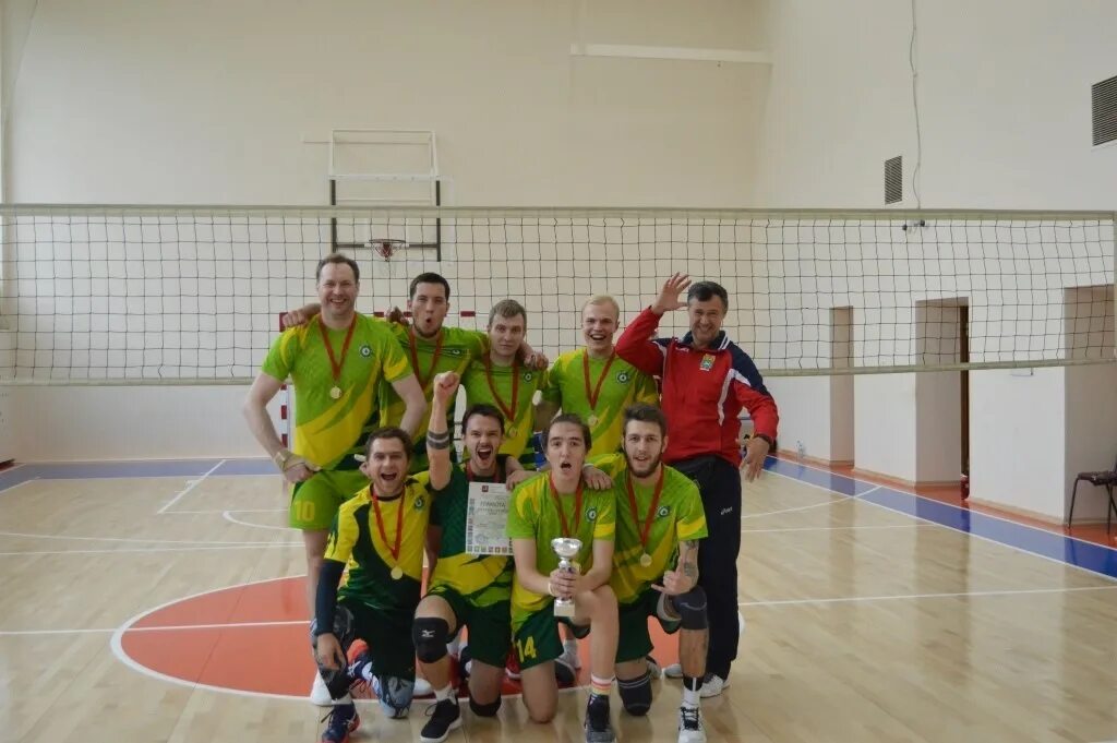 Спорт сосенское. Спорт сосенское. Соревнования в сосенском в центре спорта 2022. Сосенский центр спорта тренажёрный зал. Спорт сосенское.