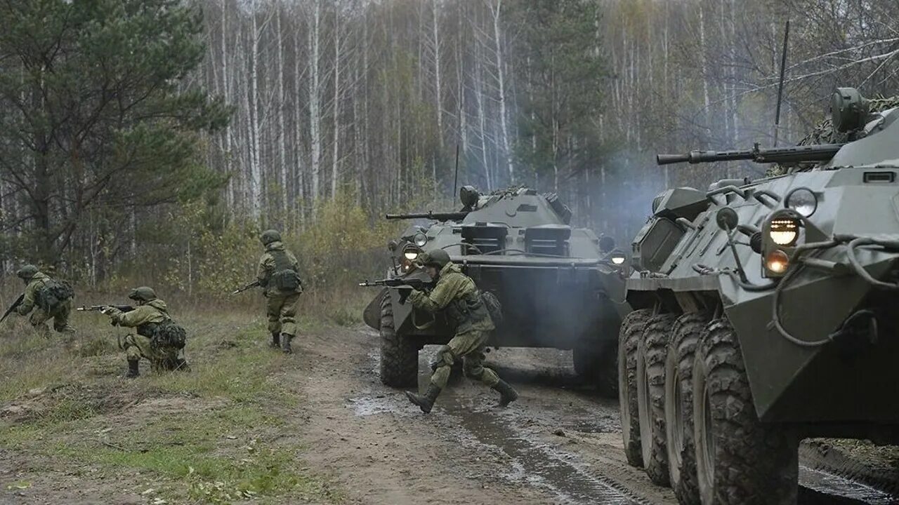 Видео наступления рф. Спецназ РВСН России. Военные учения. Учения РВСН. Полевые учения.