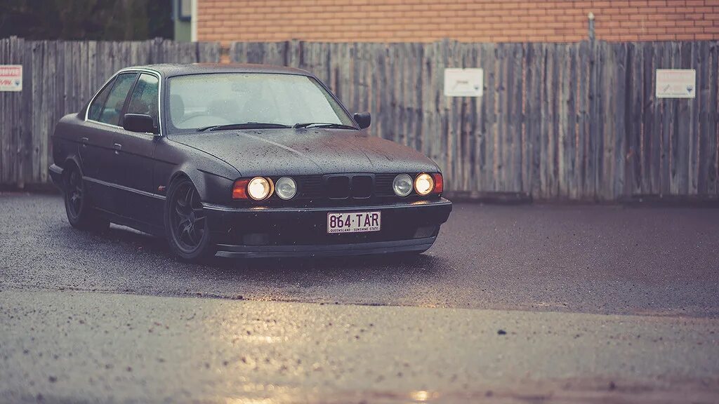 BMW E34 тюнинг и доработки - YouTube