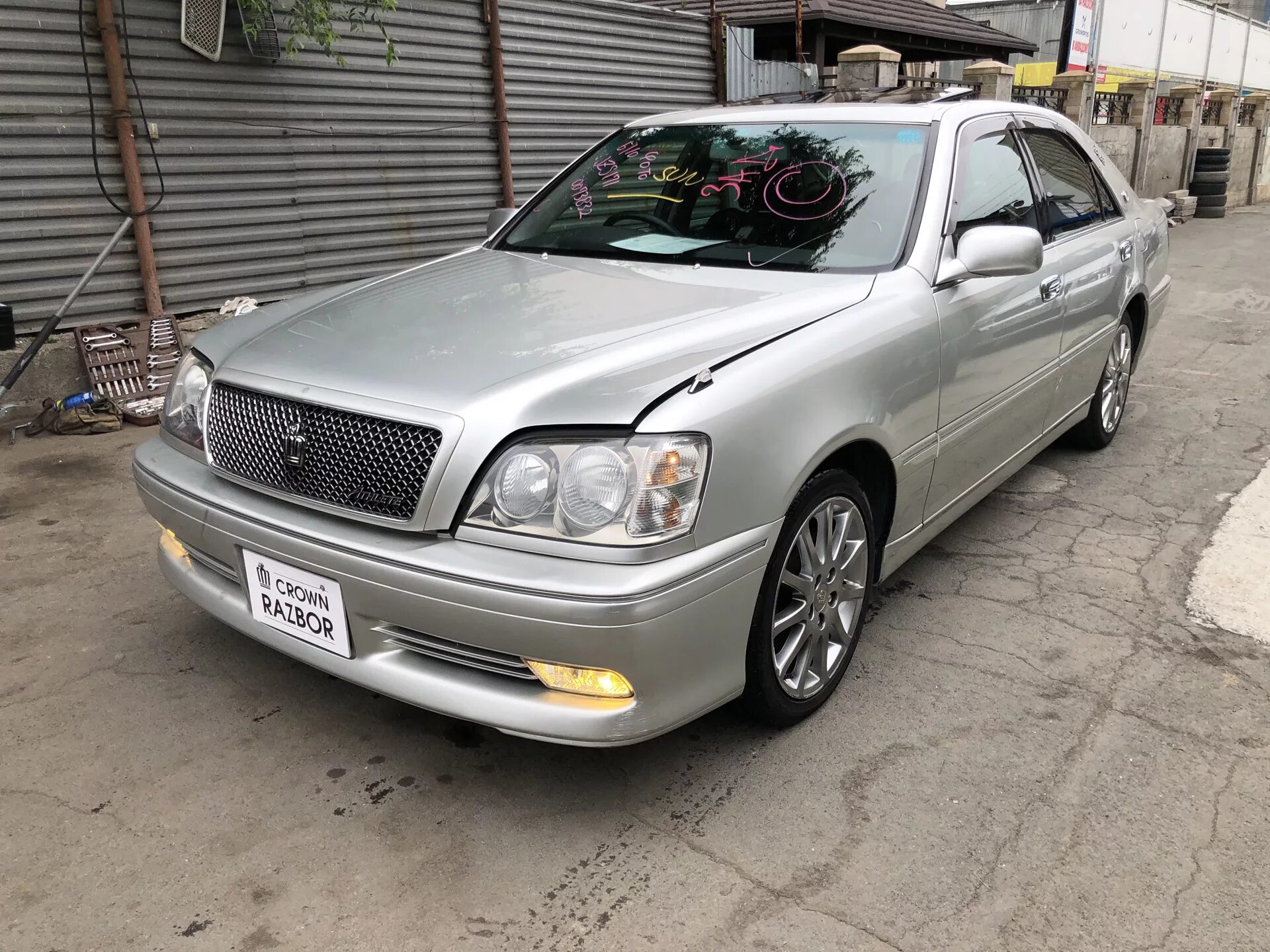 Crown разбор. Toyota crown jzs171. toyota crown athlete jzs171. toyota crown 171 кузов. jzs157 toyota crown.