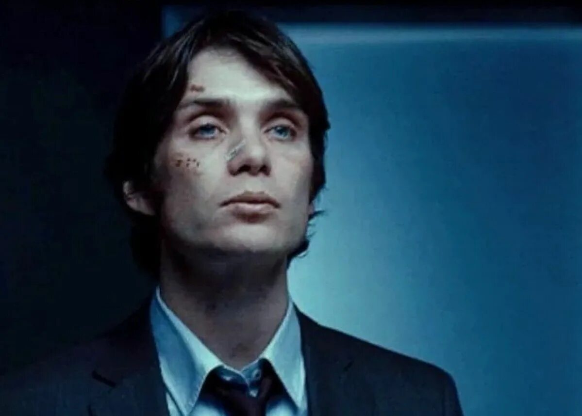 Cillian Murphy aka Mr Peaky Blinders in the movie Red Lights 2012 