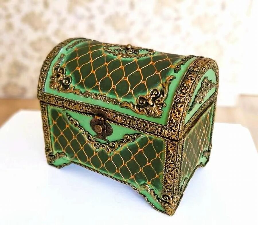 Сундучок из картона. Сундучок из картона. Ларец своими руками. Ларец из картона. Ларец из картона.