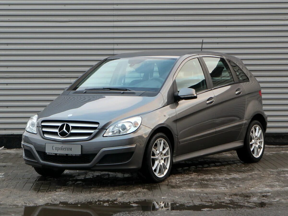 Мерседес б с пробегом. Mercedes Benz w245 b-klasse. Mercedes-Benz b-класс 180 i (w245). Mercedes b class 2011. Mercedes Benz b class w245.