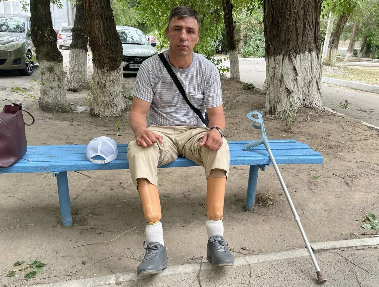 Инвалиды волгограда группа. Мужчина инвалид. Ампутированные конечности. Инвалиды Волгоградской области.