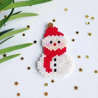 Новогодние фигурки из бисера