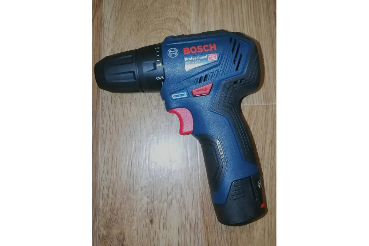 Аккумуляторный бесщеточный шуруповерт Bosch GSR 12v-30 06019g9020. Бесщеточный шуруповерт Bosch GSR 12v-30. GSR 12v-30 тушка. Шуруповерт bosch gsr 12v 30